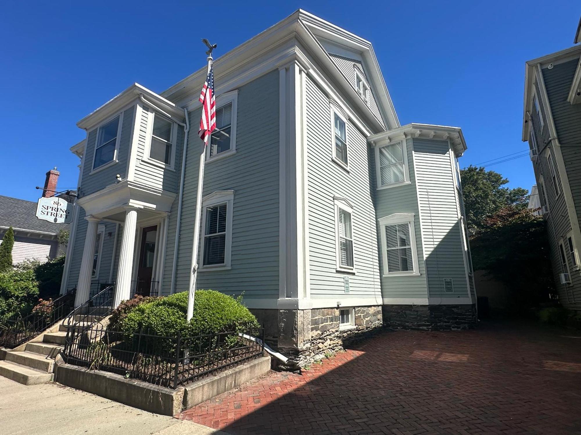 Entire Charming Victorian Home Downtown Newport Kültér fotó